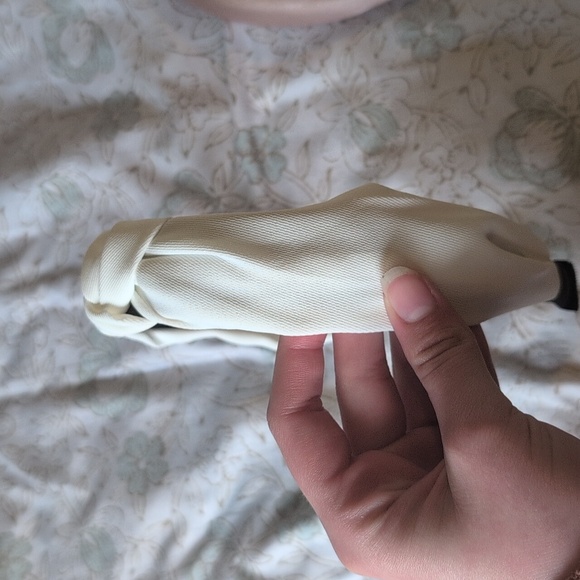 Classic White Knotted Headband - Women Accessories - Picture 2 of 3